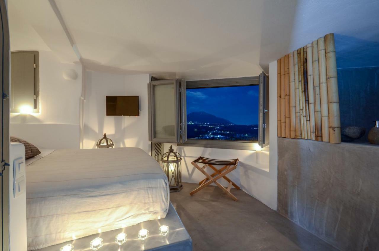 Nissos House Santorini